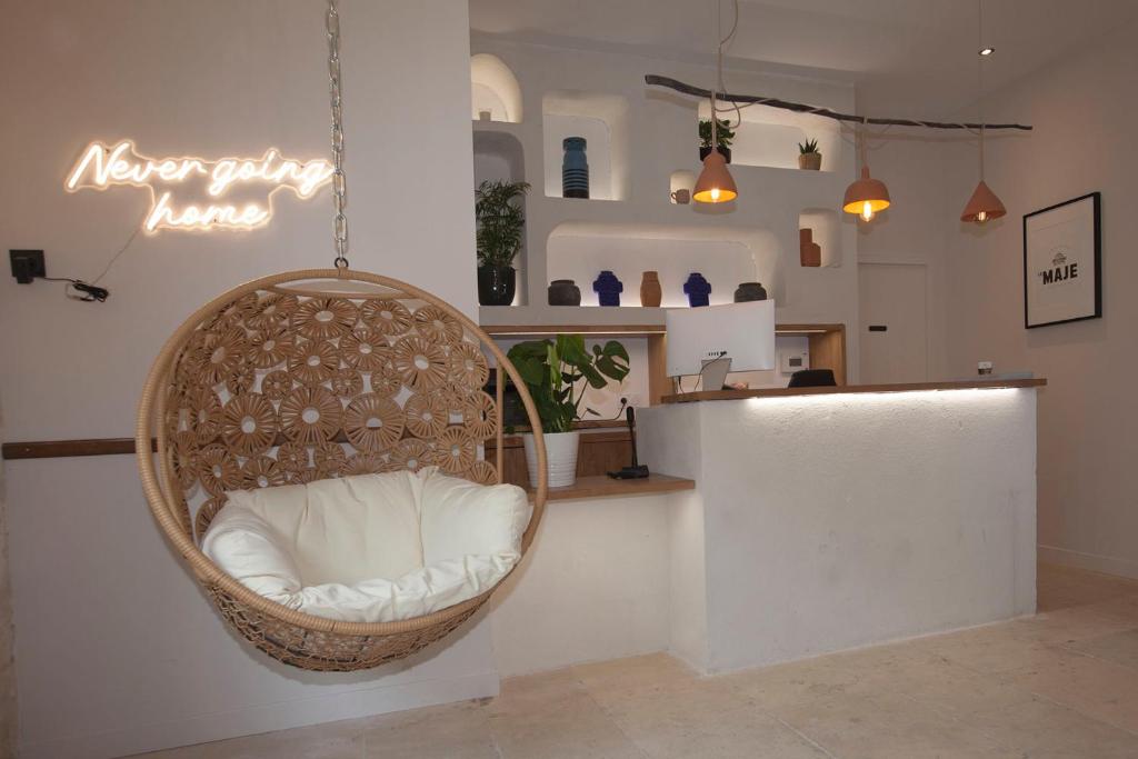 gallery 8